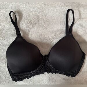 Wacoal nursing maturity bra 34D NEW